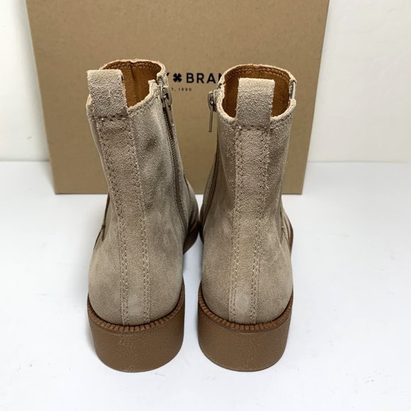 Lucky Brand Ressy Chelsea Boots Suede Leather Booties Dune Beige Size 9 NEW - Picture 4 of 7